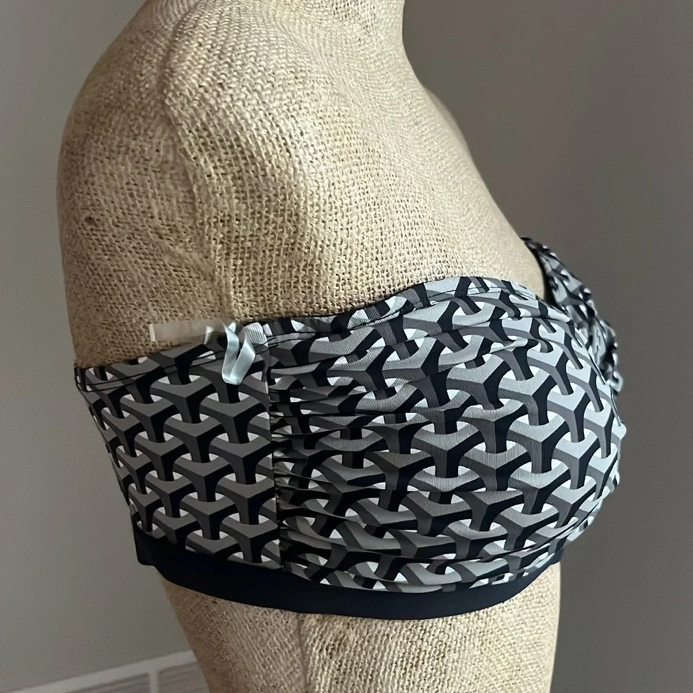 Bleu Rod Beattie Bikini Top Size 12 NEW!
